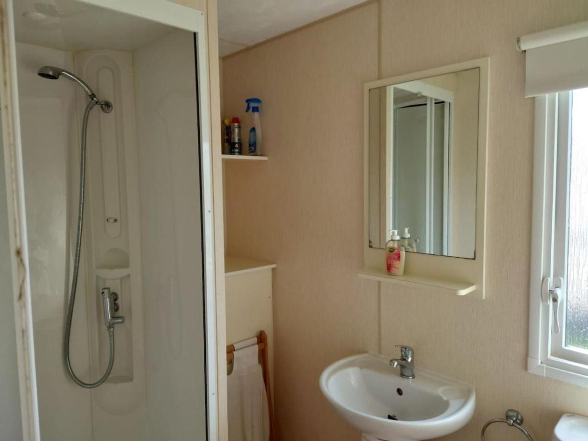 Lbl18 - 3B - Parkdean Resorts - Camber Sands Buitenkant foto