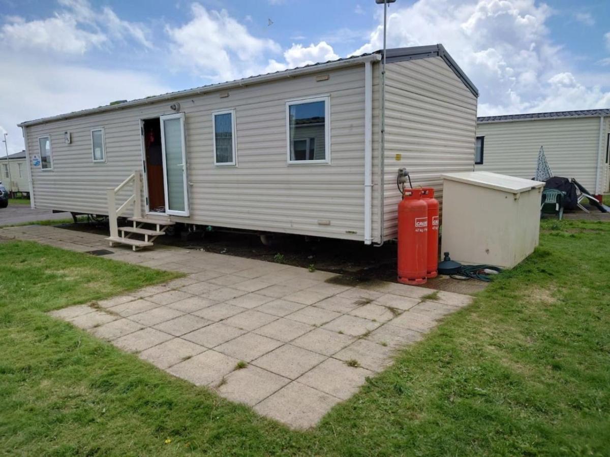 Lbl18 - 3B - Parkdean Resorts - Camber Sands Buitenkant foto